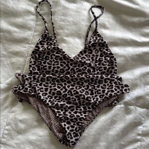 Acacia Florence One Piece Swimsuit Bathing Suit Snow Leopard Side Cutouts